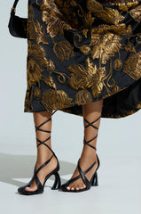 AZALEA WANG BUIKY BLACK PUMP
