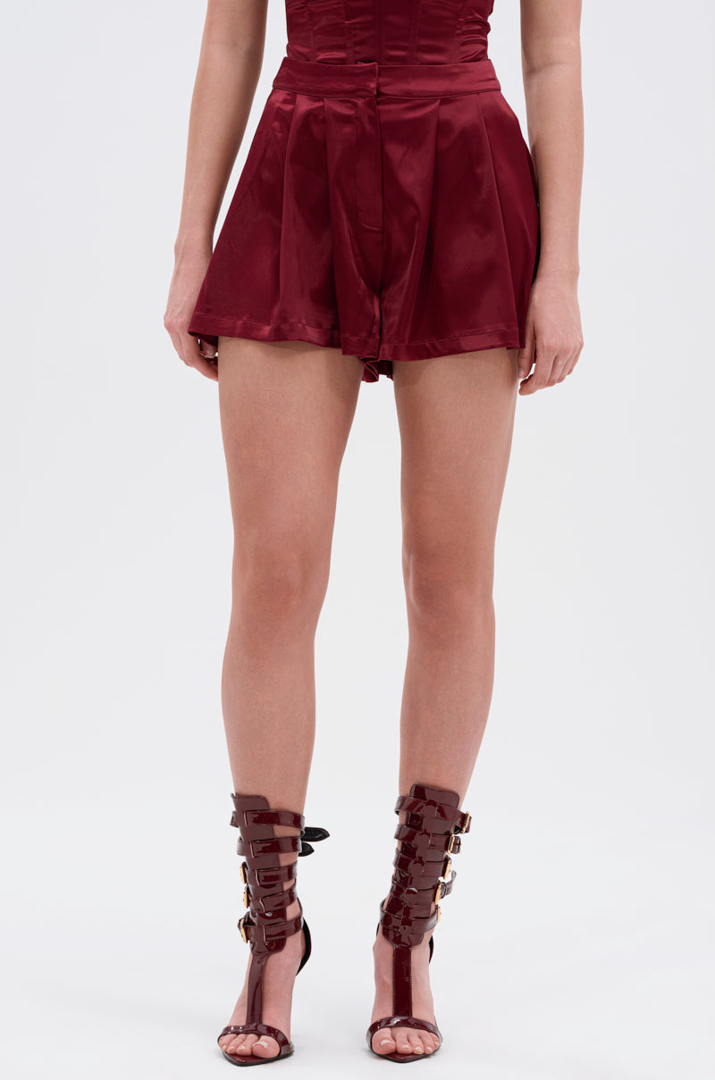 RED HOT FLOUNCY SHORT
