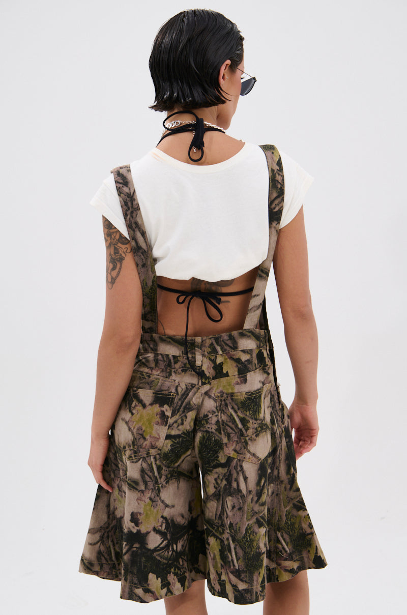 CARMINE CAMO OVERSIZED OVERALL SHORTS