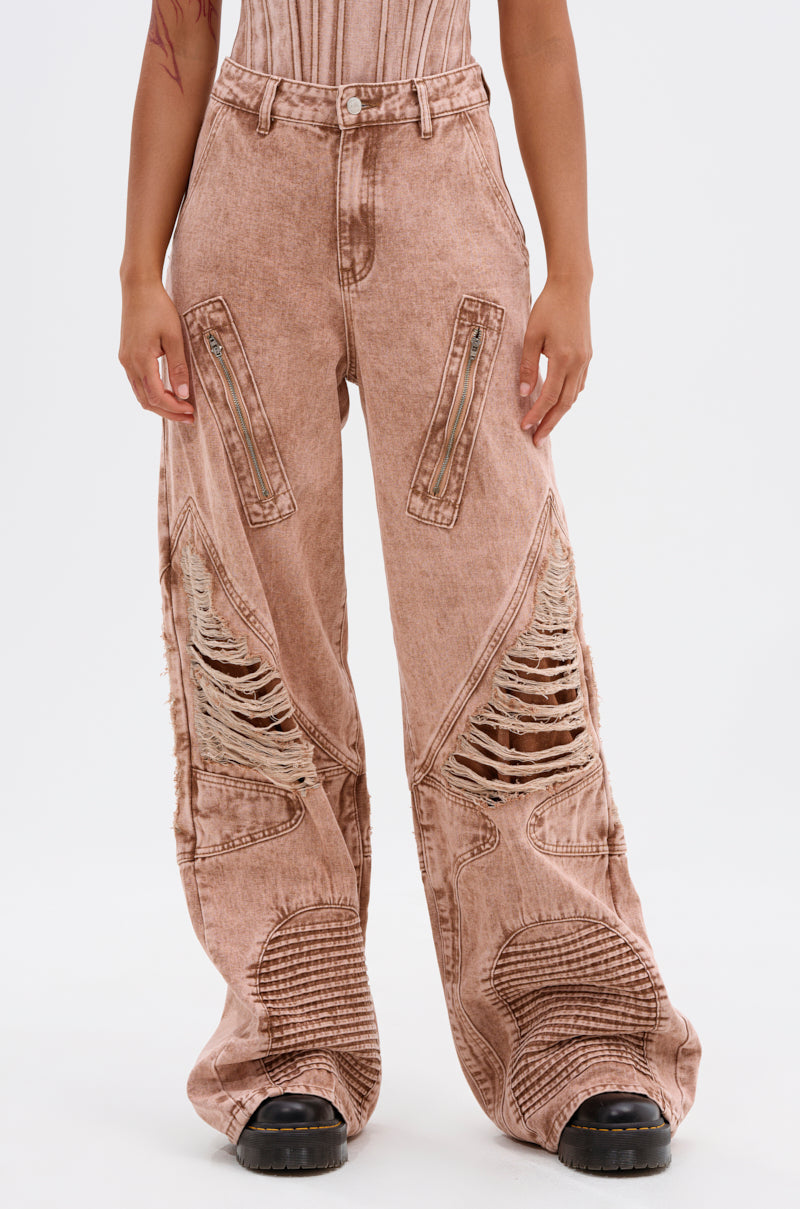 NEW ITEM DISTRESSED DENIM JEAN