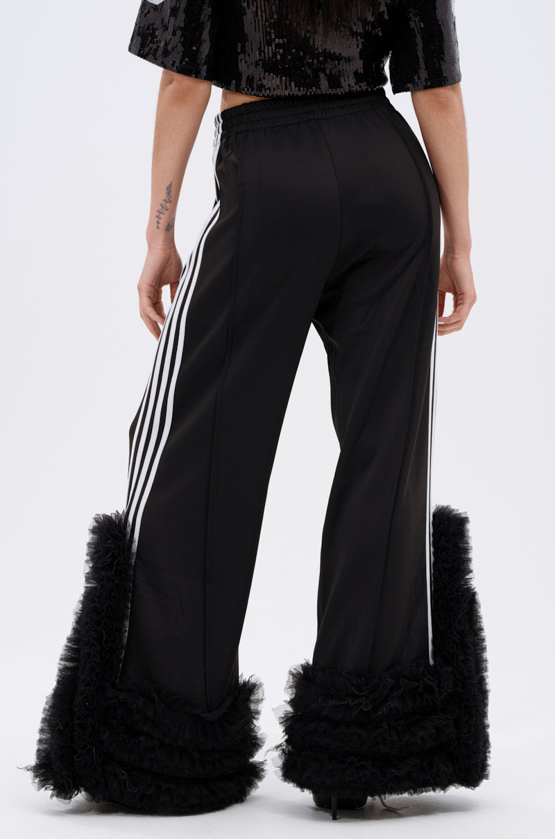 MODERN JAM TRACK PANT WITH TULLE IN BLACK
