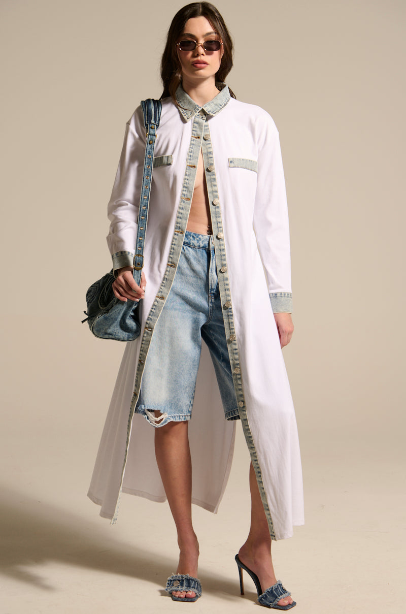 LEILA OVERSIZED WHITE MULTI BUTTON UP