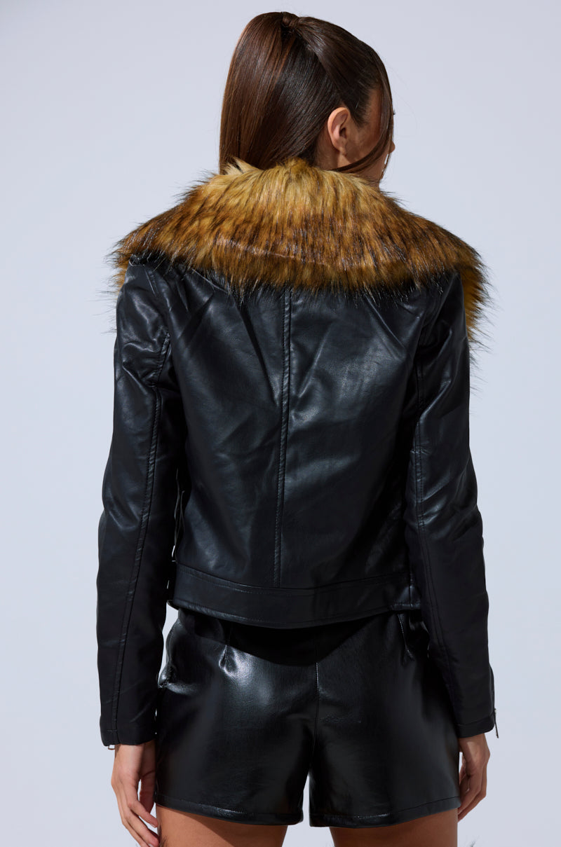 AUSSY FUR COLLAR MOTO