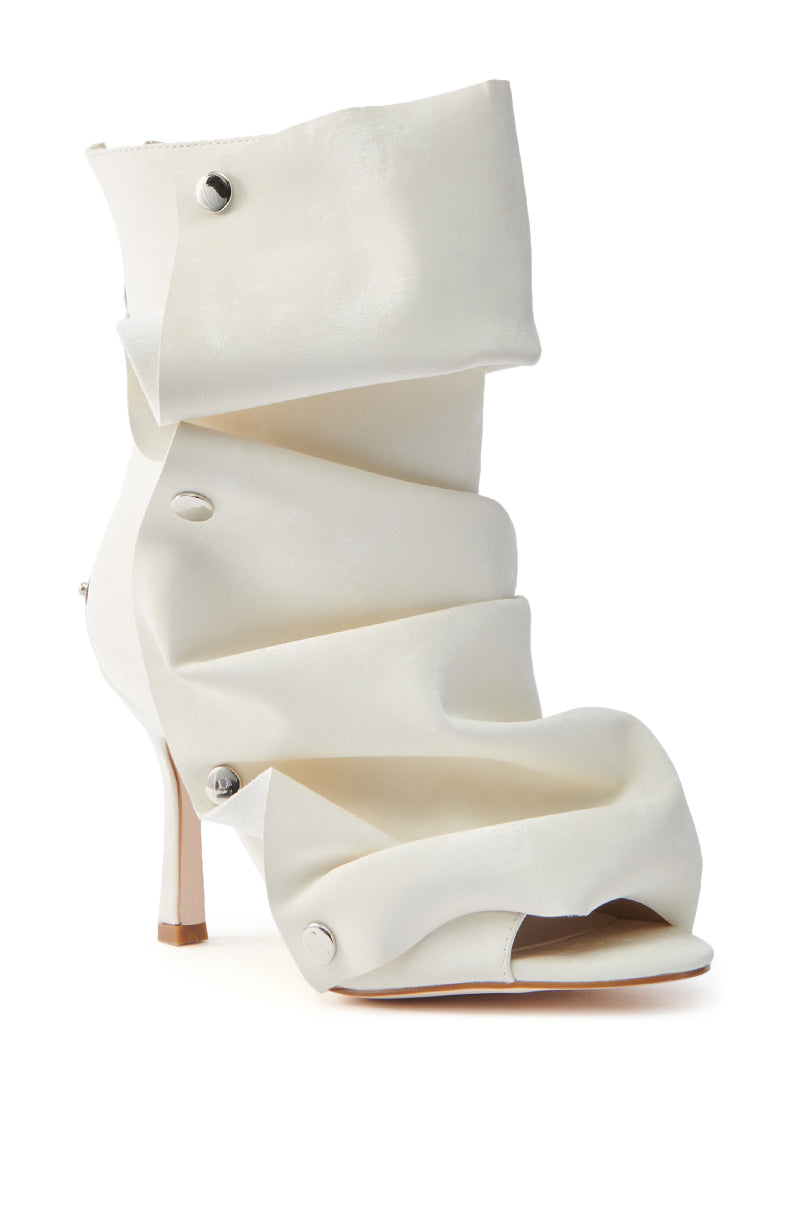 AZALEA WANG BIRD SONG SNAP OPEN TOE BOOTIE IN BONE