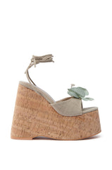 AZALEA WANG DALEYZA GREEN FLORAL WEDGE SANDAL