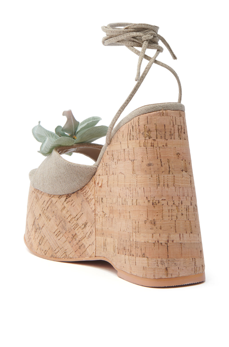 AZALEA WANG DALEYZA GREEN FLORAL WEDGE SANDAL