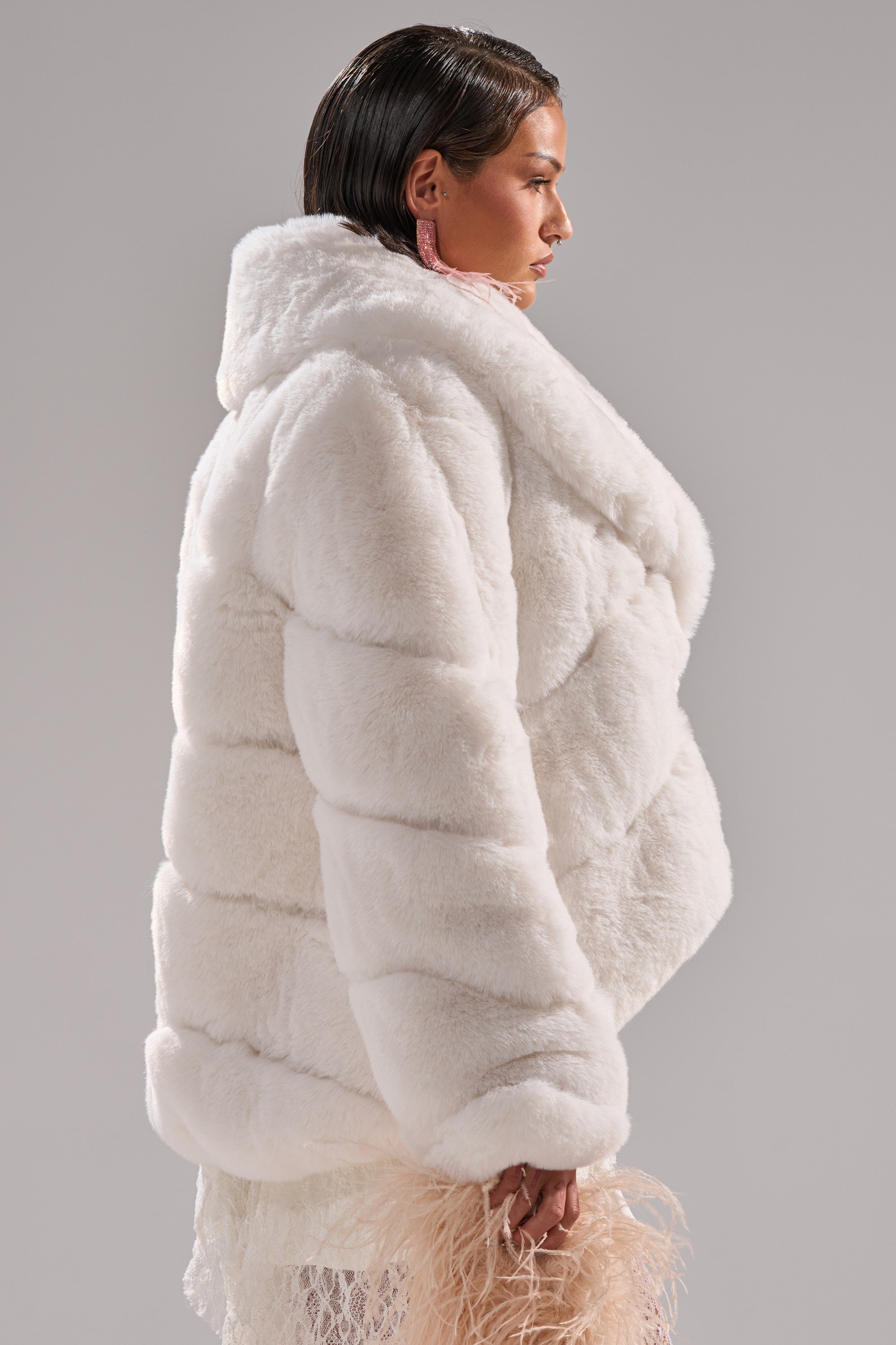 ELIXIR PANELED FAUX FUR IN WHITE