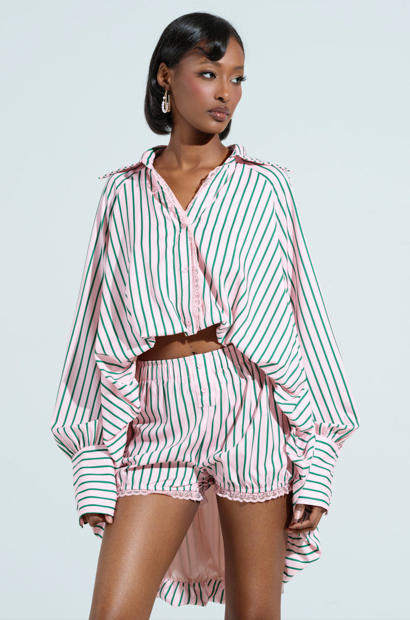 HAMPTONS STRIPED BUTTON UP