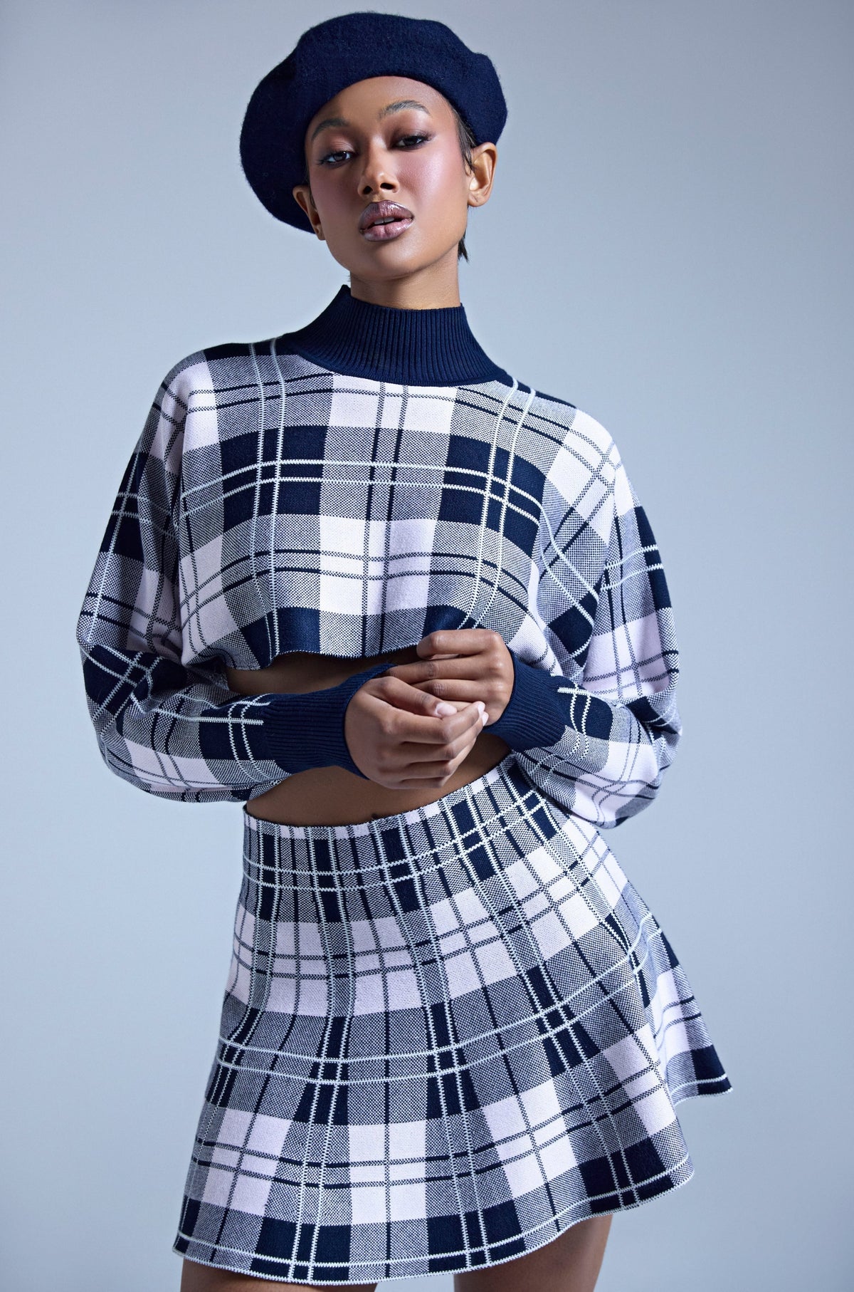HOME FOR THE HOLIDAYS CROPPED SWEATER