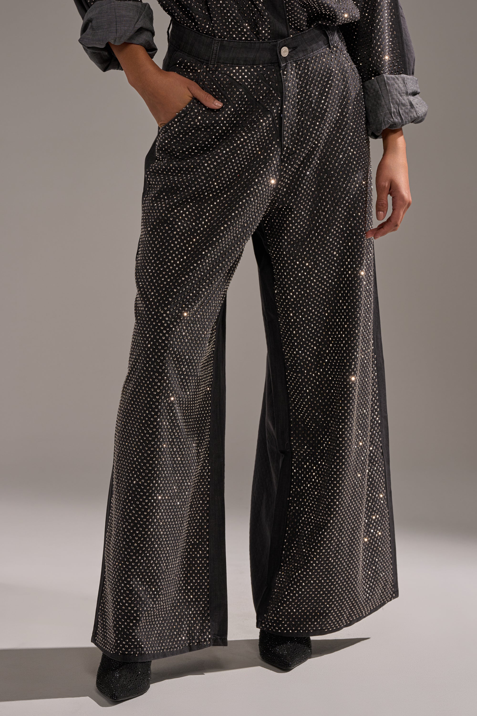 BLING BLING DENIM RELAXED PANT IN BLACK