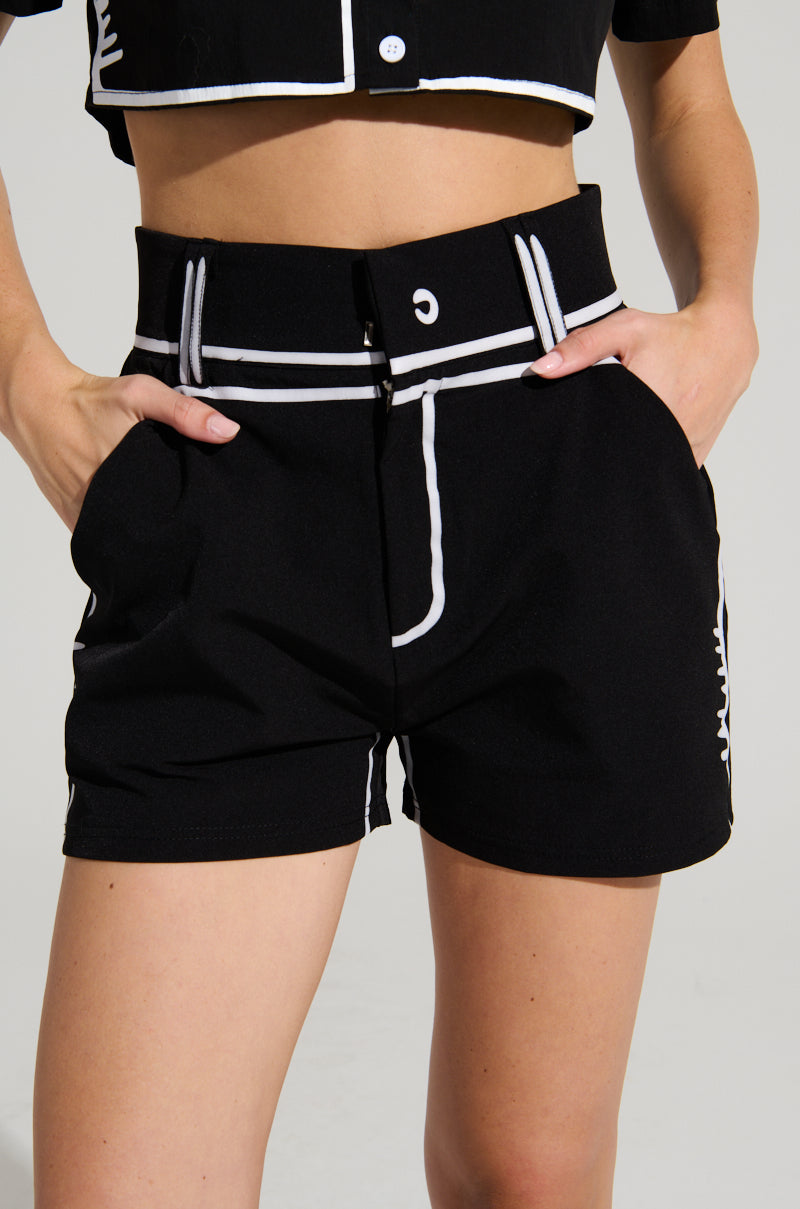 BLANK SPACE HIGH WAIST FASHION SHORT