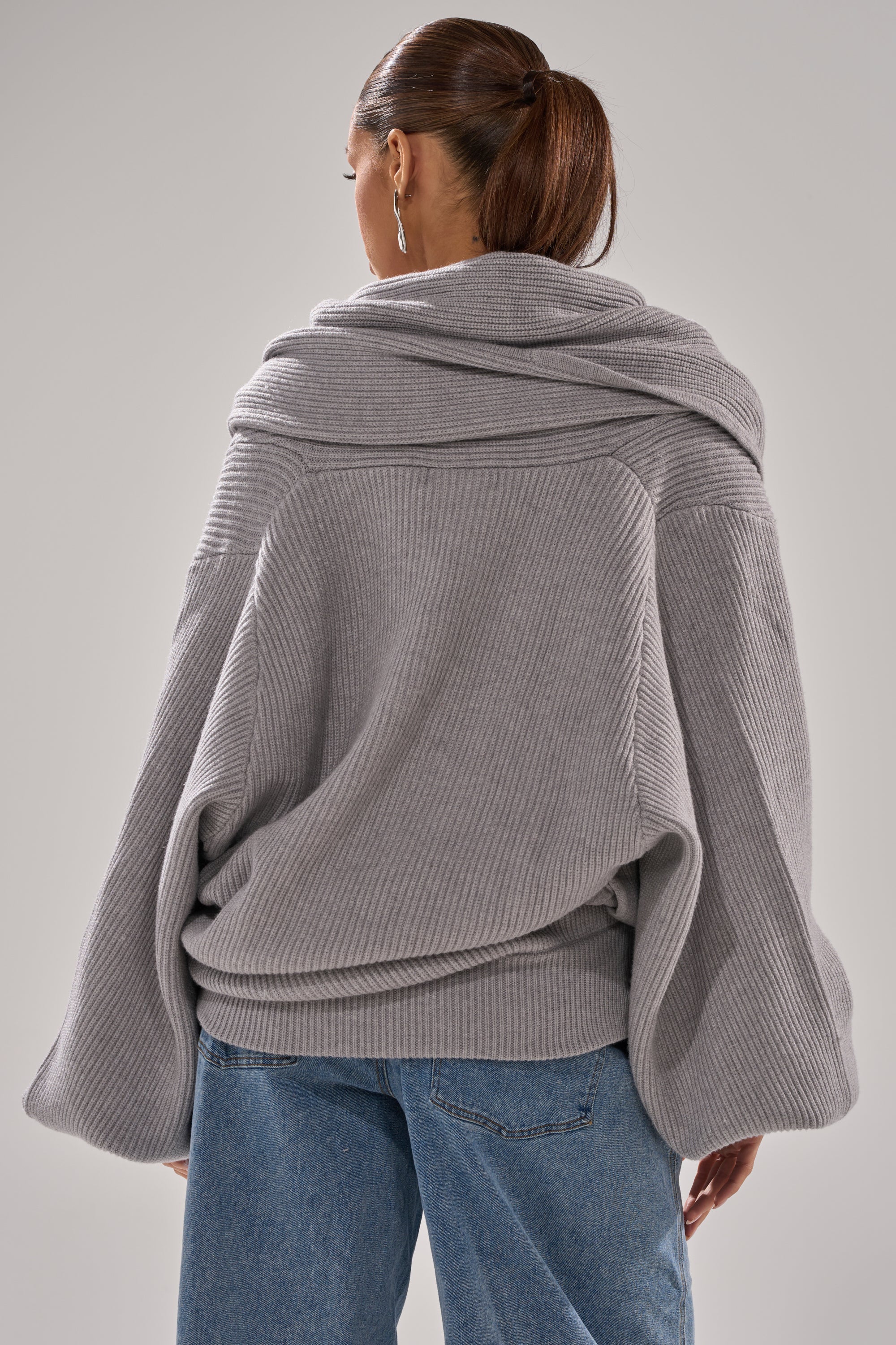 CRAZY FOR YOU CROSS FRONT SWEATER
