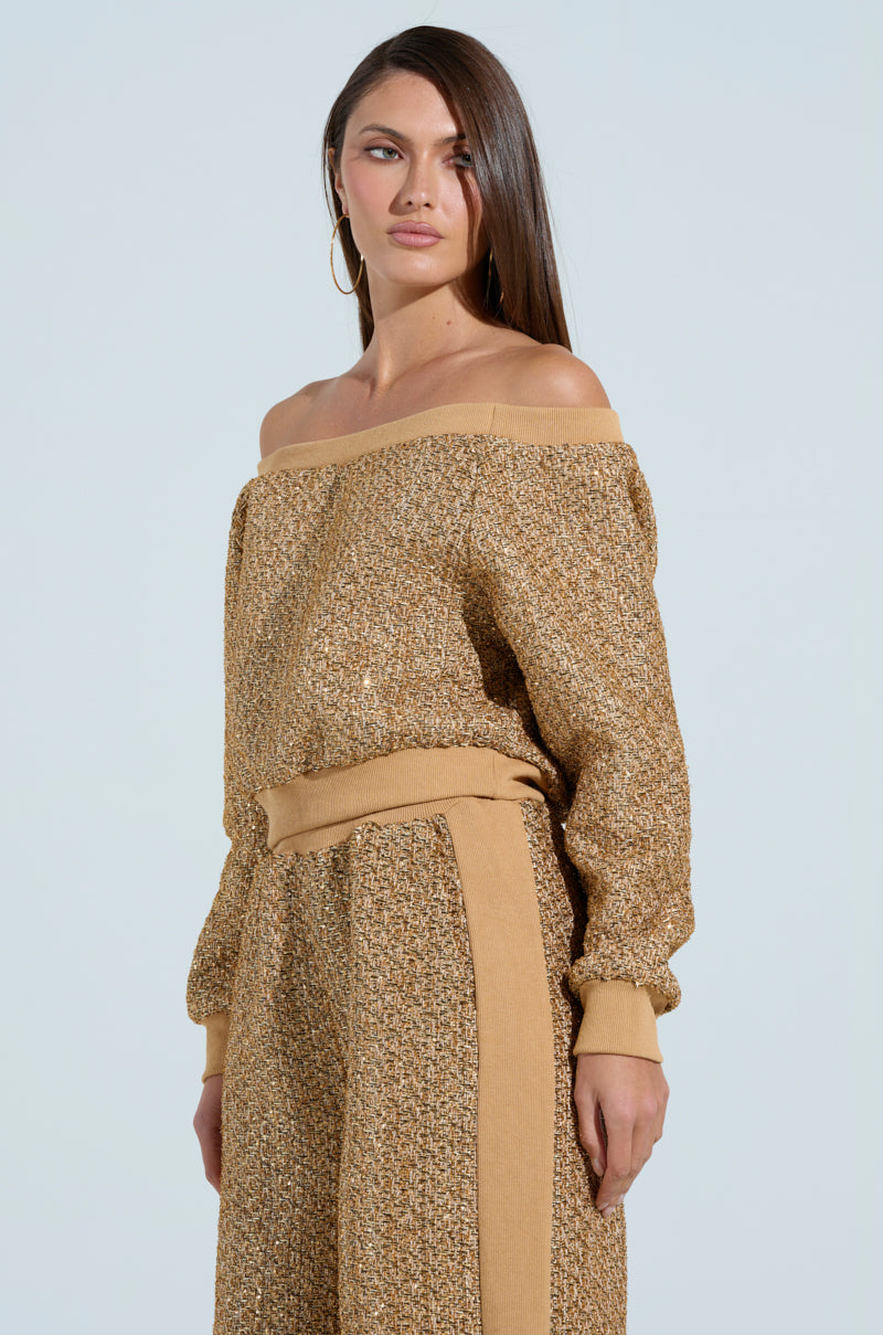 KEEP MOVING OFF THE SHOULDER TOP