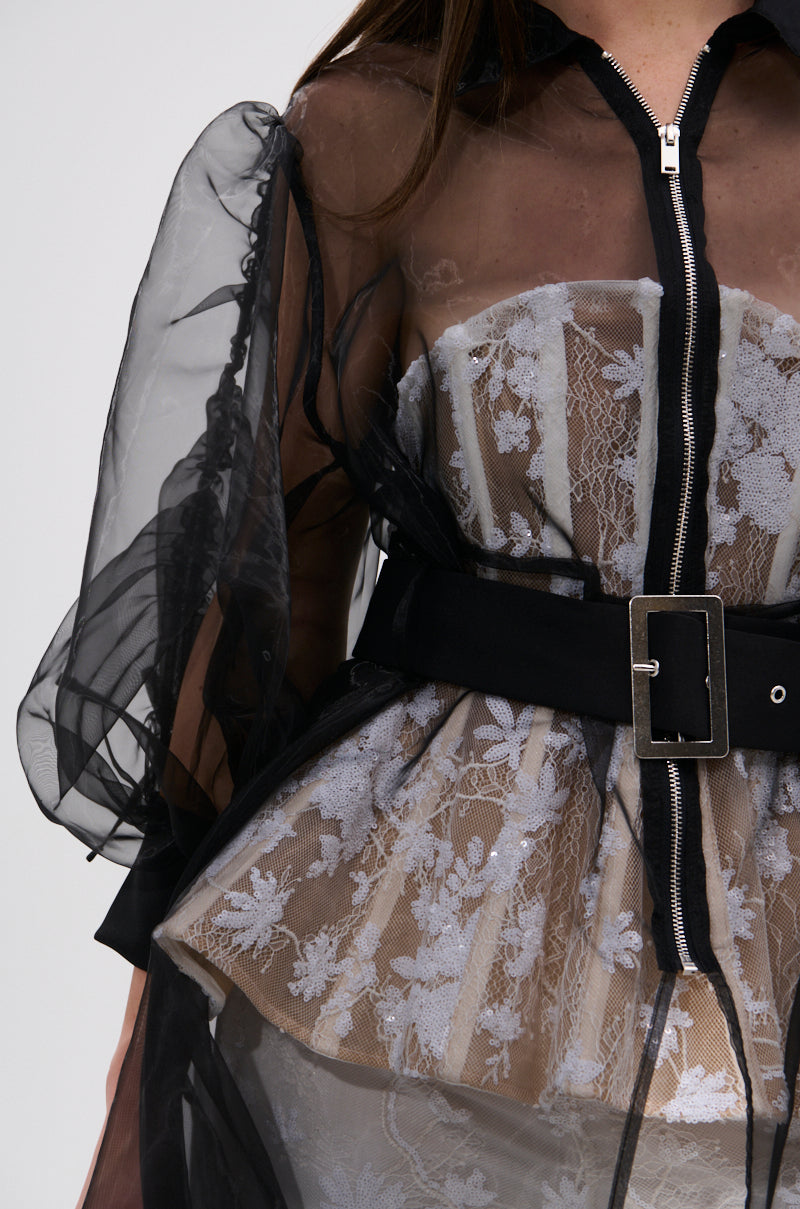 CAN I KICK IT ORGANZA TRENCH