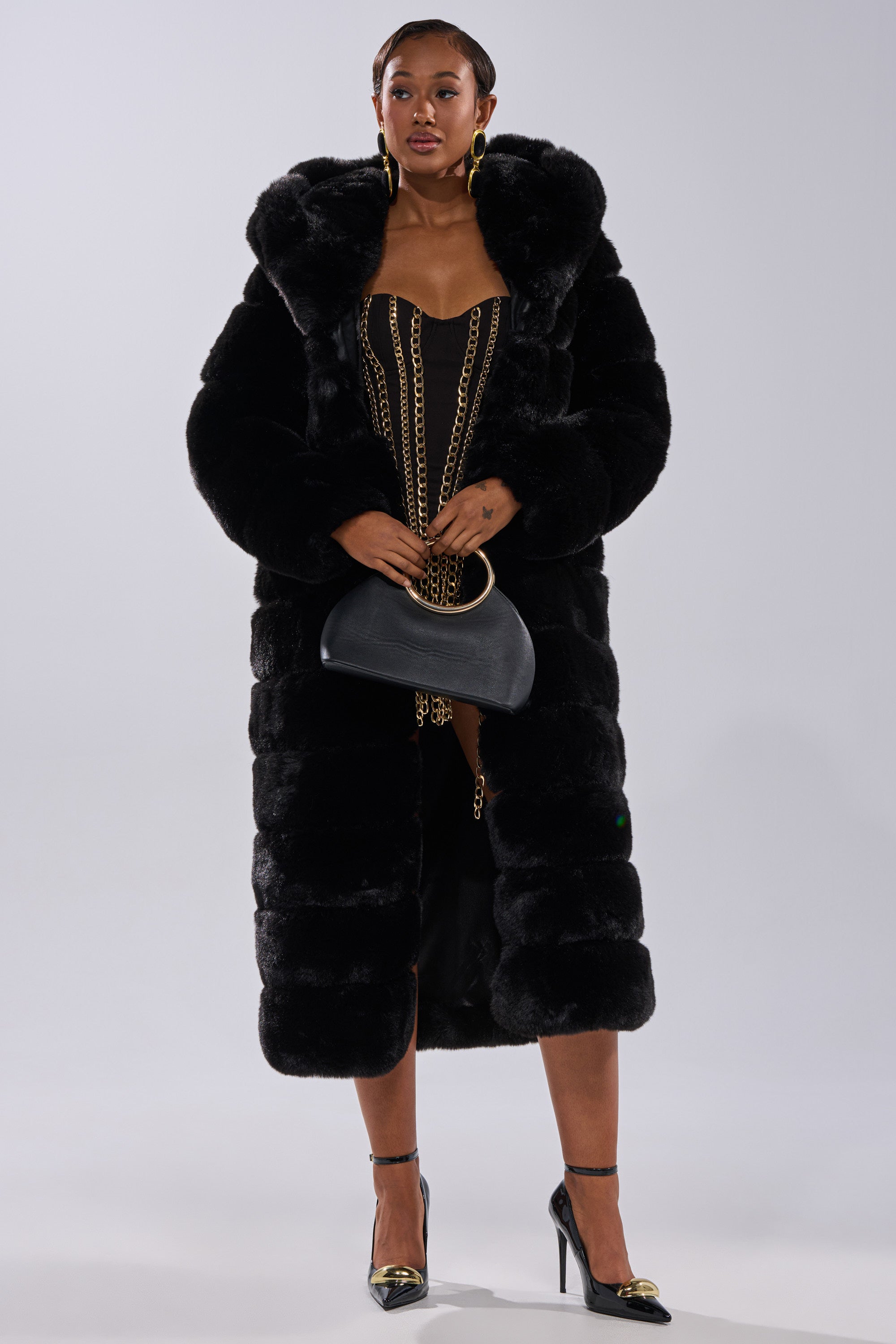 FAUX FUR PANEL HOODED TRENCH IN BLACK