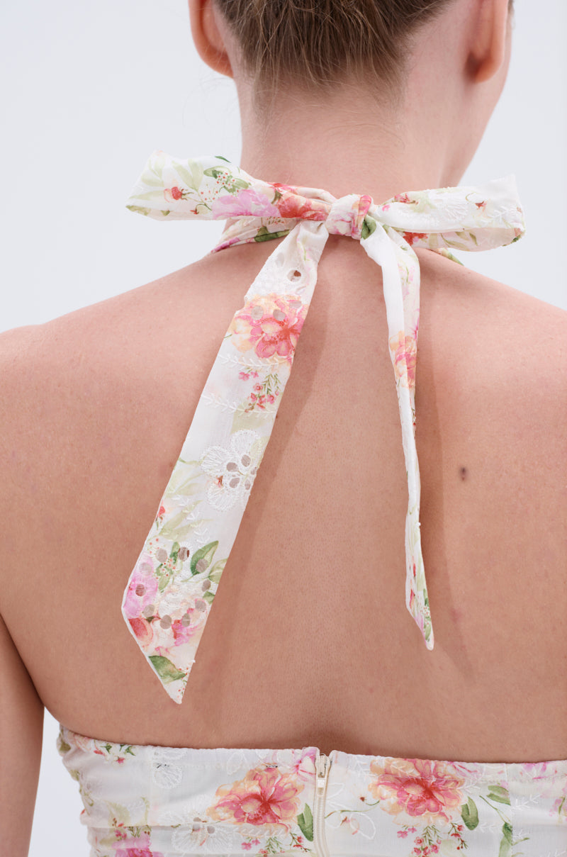 KEEP IT MOVING ON FLORAL MAXI DRESS