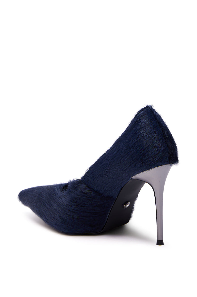 AZALEA WANG ROSEE NAVY PONY HAIR PUMP