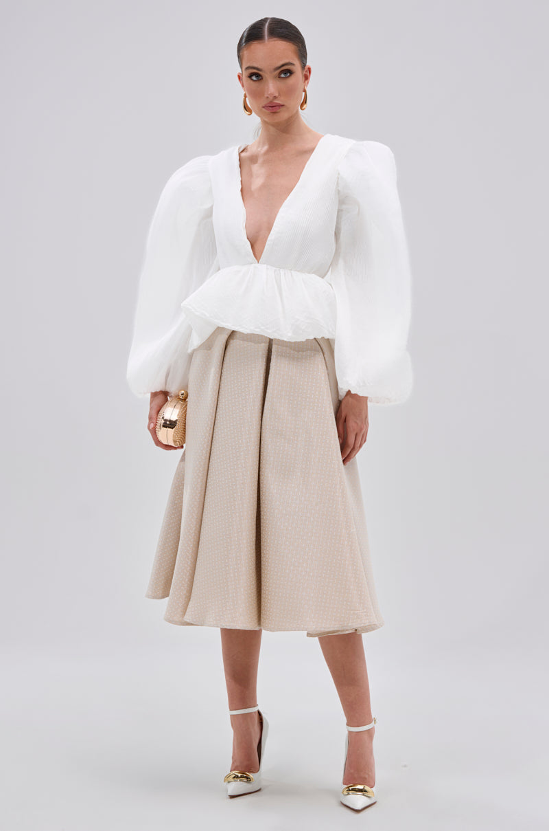 MIMI V-NECK BLOUSE IN WHITE