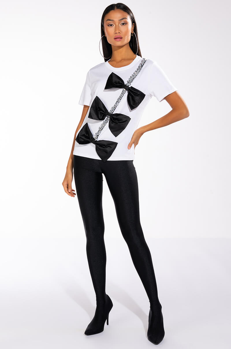 AT MY PEAK SHORT SLEEVE TOP