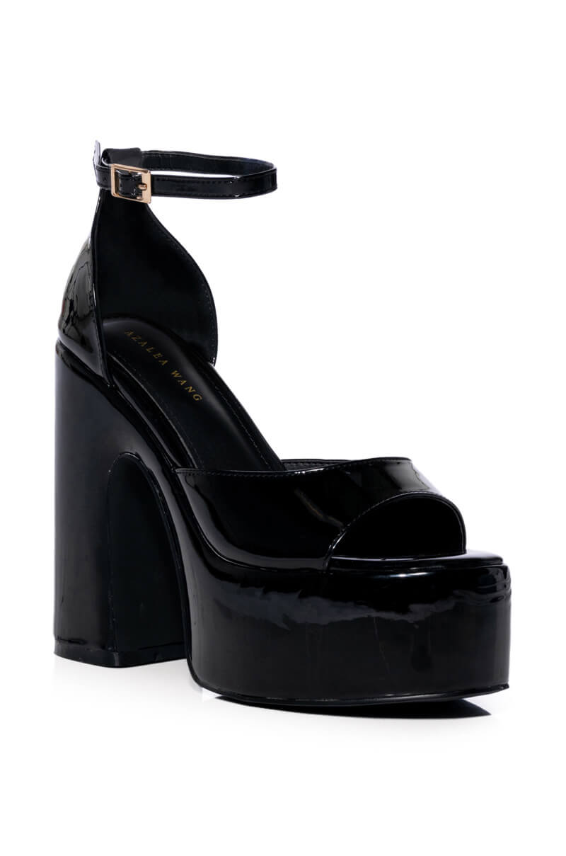 AZALEA WANG BALI GLITTER CHUNKY SANDAL IN BLACK PATENT