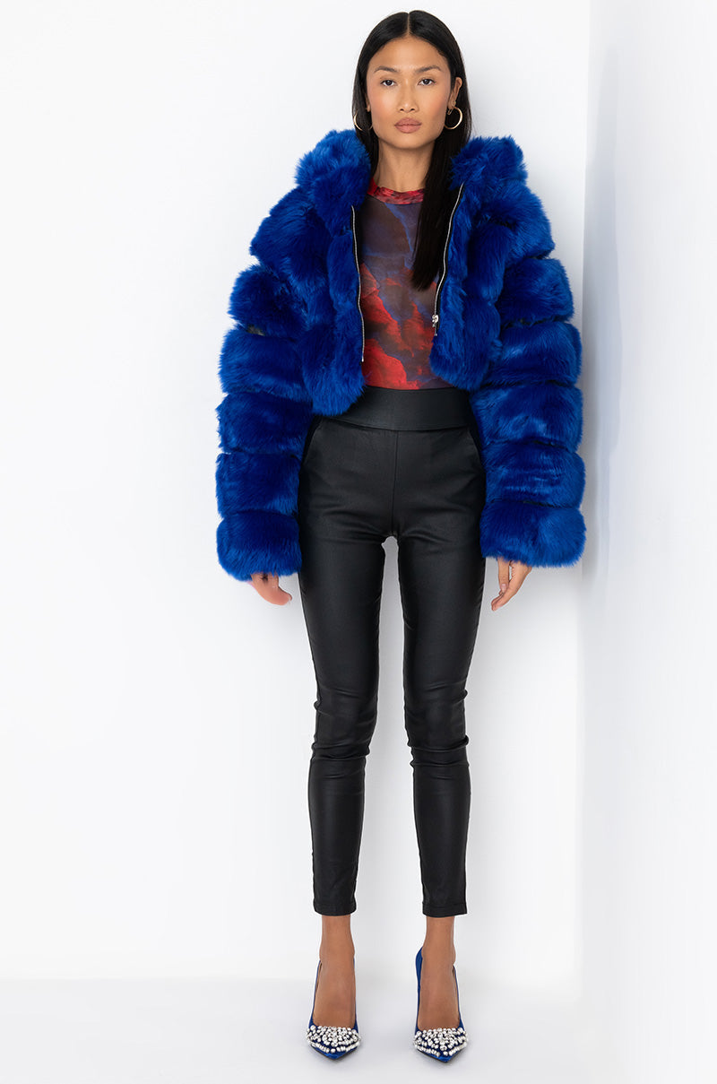 GRACELLE FAUX FUR CROPPED JACKET