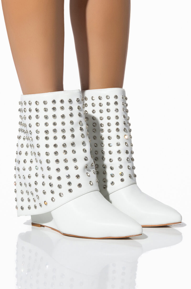 AZALEA WANG MARINA STUDDED FOLD OER BOOTIE IN WHITE