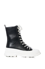 AZALEA WANG NEVER MISTAKEN FLATFORM SNEAKER IN BLACK MULTI