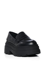 AZALEA WANG PAX CLASSIC FLATFORM LOAFER IN BLACK