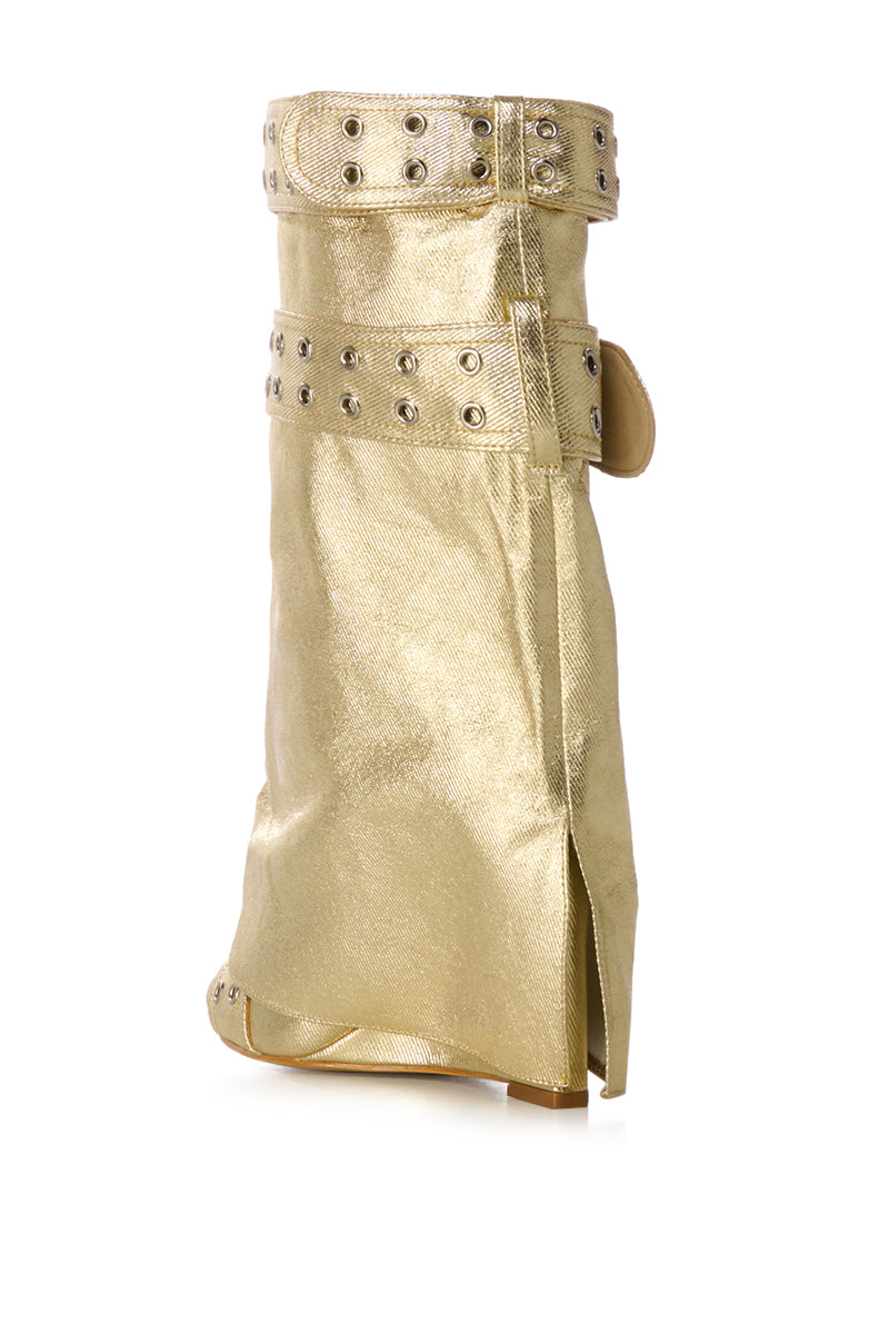AZALEA WANG QISTINA GOLD METALLIC FOLDOVER WEDGE BOOTIE