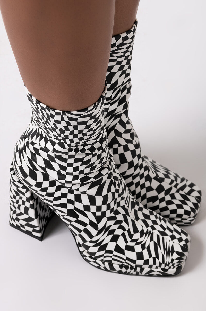 AZALEA WANG STARS TONIGHT CHUNKY BOOTIE IN BLACK WHITE