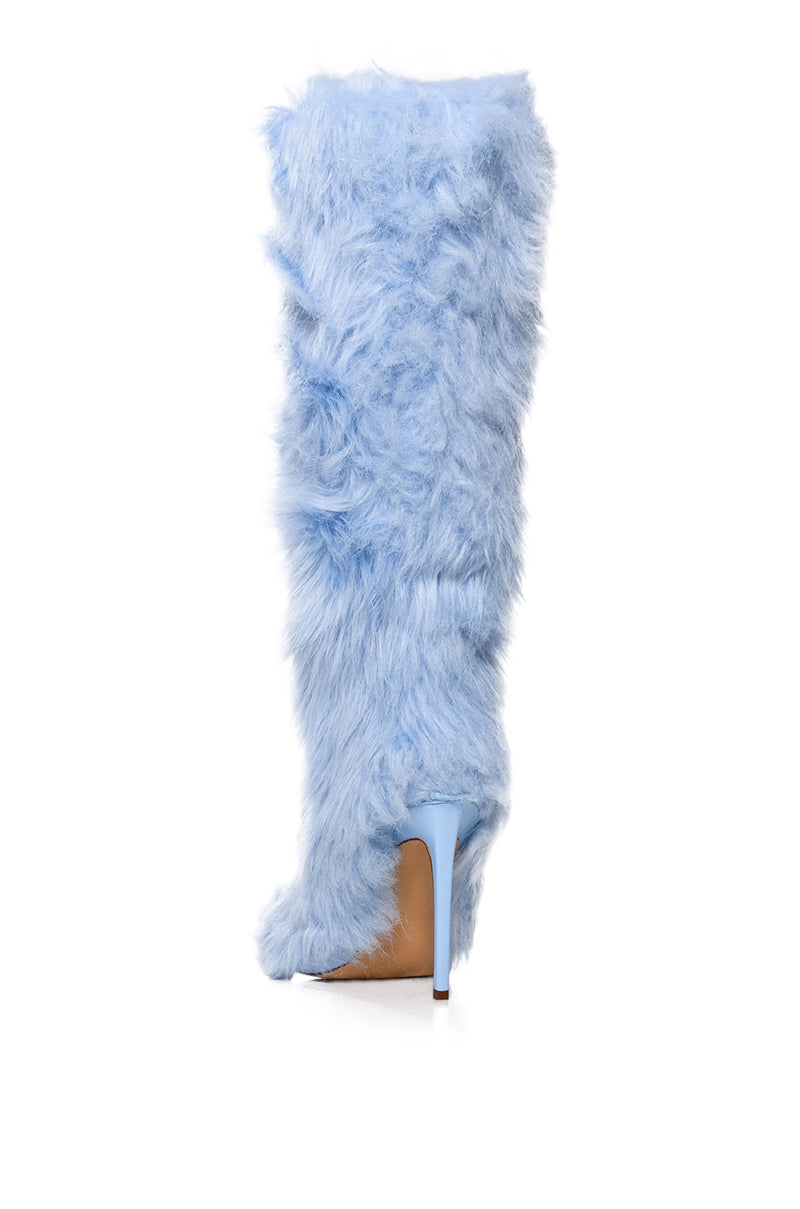 AZALEA WANG UPSETTER BLUE FURRY BOOT