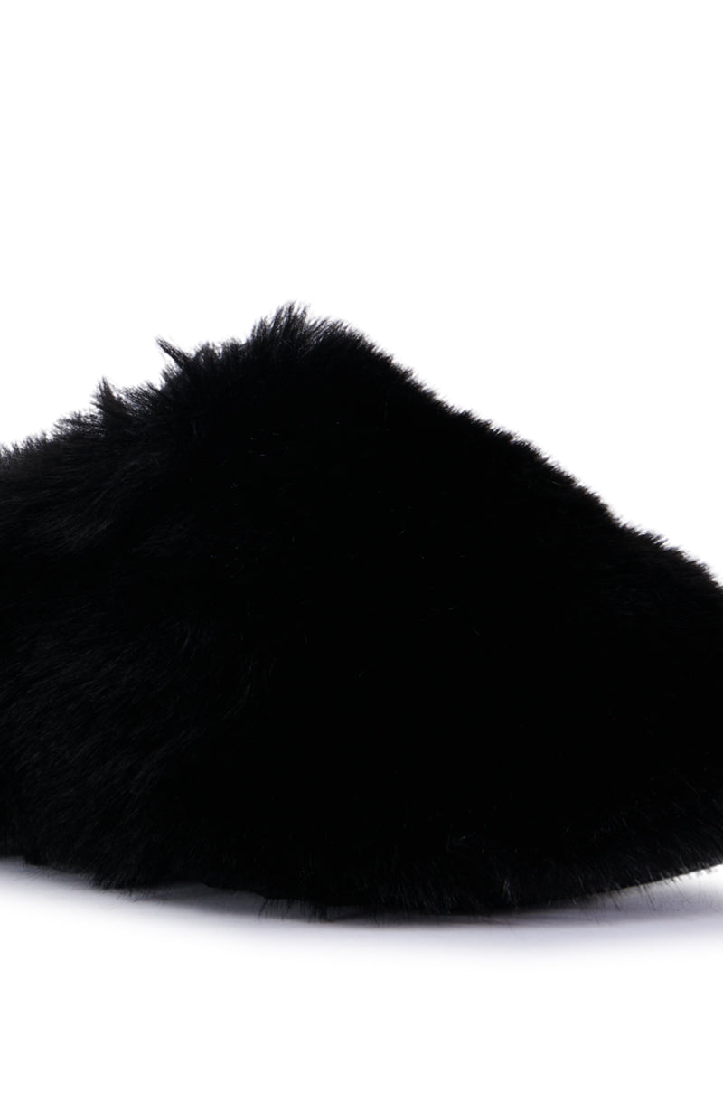 AZALEA WANG WHIRLWIND BLACK FLAT