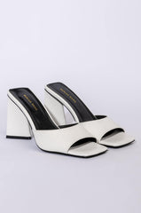 AZALEA WANG WORK FOR IT CHUNKY SANDAL IN WHITE