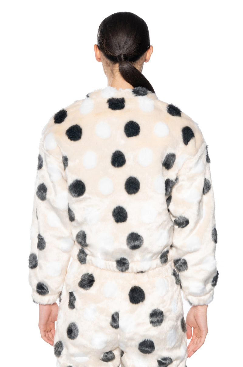DOTTY FAUX FUR OVERSIZED PULLOVER