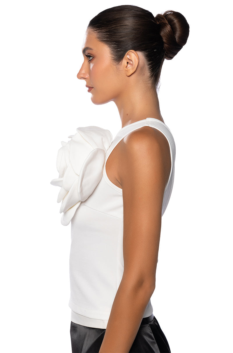 ENCHANTRESS FLOWER DETAIL SLEEVELESS BODYSUIT