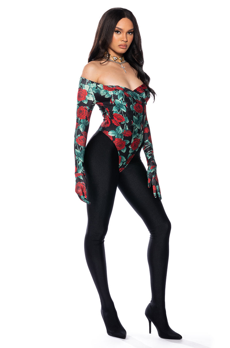 EVENING ROMANCE BODYSUIT WITH GLOVES