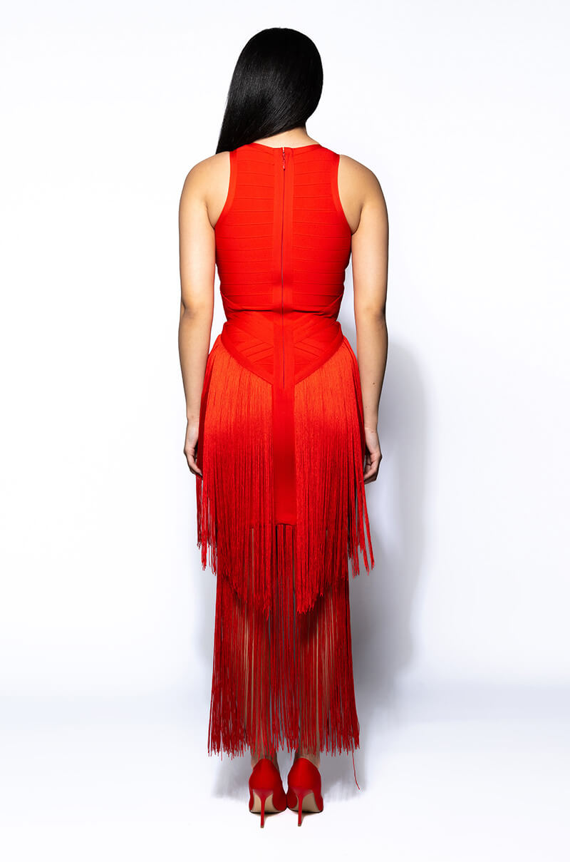 EVERYTHING ENTRANCE FRINGE V NECK MAXI DRESS