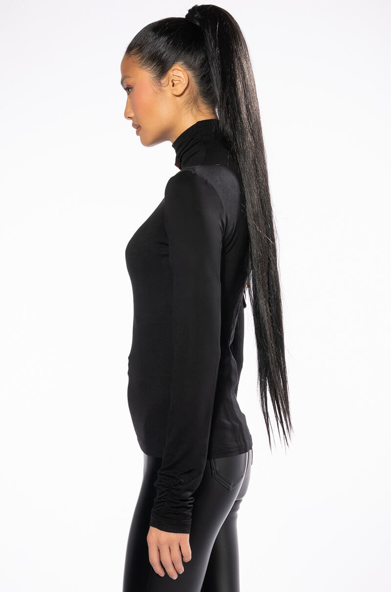 NASTASIA BROCADE SCALE TOP