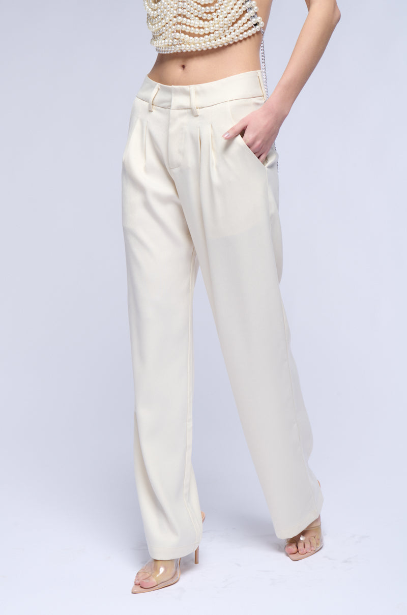LOVING ME LIKE THAT TROUSER