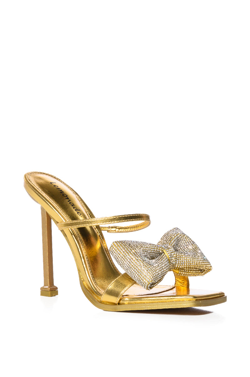 LUMERE BOW MULE IN GOLD