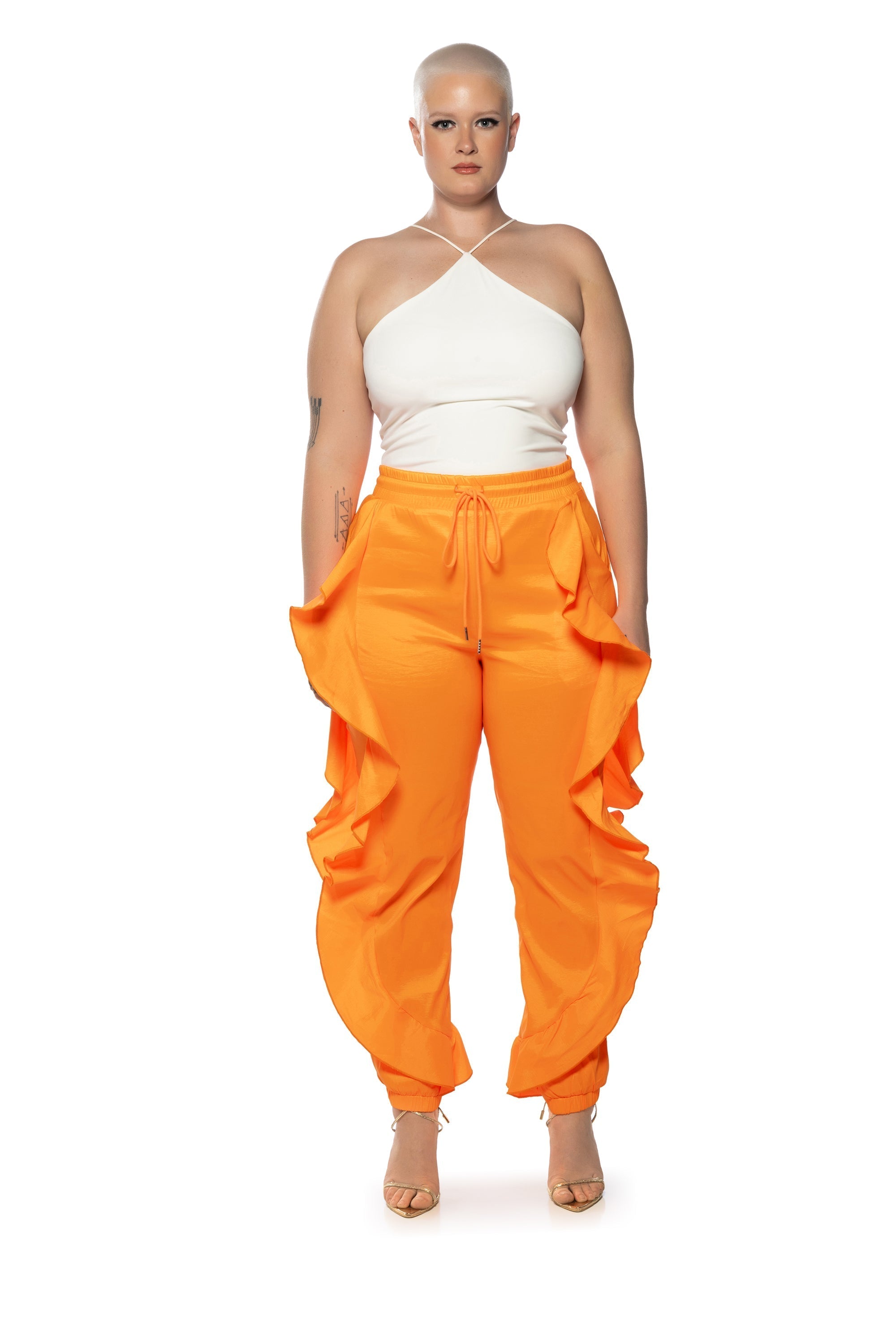 MELANIE RUFFLE DETAILED JOGGER