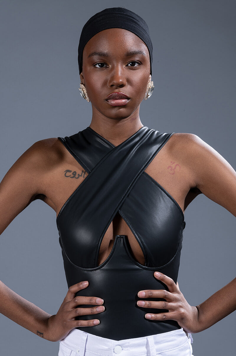 PROVOCATIVE PLEATHER SLEEVELESS BODYSUIT